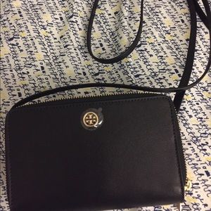 Tory Burch crossbody wallet